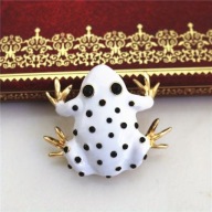 BROSZKA PRZYPINKA vintagePINETS żaba ŻABKA cyrkonie orginalna AGRAFKA moda