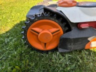 Gumowa Nakładka kolce na koło kosiarki automatycznej worx landroid S M WG