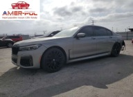 BMW Seria 7 740i 2022 3.0l 3.0 Benzyna 335KM