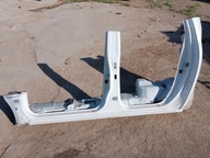 Mercedes W 470 X klasa próg lewy