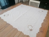 BAWEŁNIANY OBRUSIK SERWETA Haft Richelieu KOSZE KWIATÓW 100 x 106 nr.9