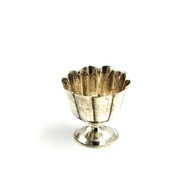 Antyczna cukierniczka bomboniera platerowana srebrzona lata 20 patynowana