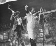 KOBIELA SKOLIMOWSKI fotografia fotos film RĘCE DO GÓRY 24x30