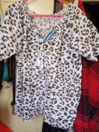 Bluzka w panterkę hiszpanka new collection