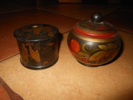 ŁADNE STARE PUDEŁKO Z LAKI 2 SZTUKI