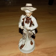 Figurka porcelanowa Młodzieniec