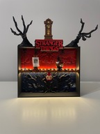 Półka Ekspozytor Stranger Things na figurki Kinder Joy Funko Pop