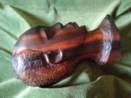 Afrykańskie popiersie z naturalnego hebanu 18,5 cm.