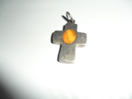 Wisiorek srebrny krzyzyk z bursztynem proba 0.925