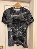 T-shirt koszulka bawełniana M Carry czarno biała we wzory geometryczne