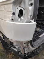 Toyota Sienna 2017r Zaślepka błotnika tył pod lampę LEWA PRAWA Kolor 070