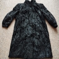 Futro damskie długie ze sztucznych karakułów kolor czarny r.44