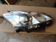 TOYOTA PRIUS PLUS + REFLEKTOR PRAWY 2012 2013 2014 2015