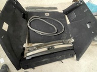 Mercedes gle 166 tapicerka bagażnika czarna uszczelka boczek podłoga