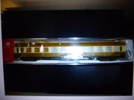 Wagon Osobowy SALONKA z Oświetleniem LED w H0