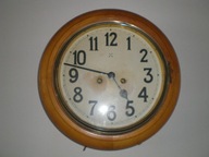 Stary, okrągły zeagar wiszący HAU !