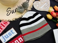 Mariquita - nowa zimowa czapeczka , pompony r 116