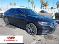 Volkswagen Passat 2021 VOLKSWAGEN PASSAT 2.0T SE 2.0 Benzyna 174KM