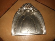 ŁADNA STARA PLATEROWANA SZUFELKA DO OKRUCHÓW