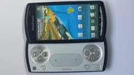 Atrapa eksponat wystawa prezenter smartfon Sony Ericsson Xperia PLAY
