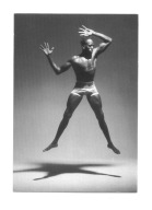 Pocztówka - Balet współczesny / czarny tancerz i skok ...