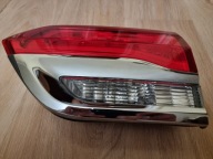 LAMPA PRAWA TYŁ TYLNA KLAPY JEEP GRAND CHEROKEE WK2 P68110046AD