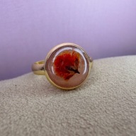 Regulowany pierścionek z żywicy 10 mm – gipsówka w oczku biżuteria handmade