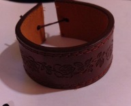 Brązowa szeroka bransoletka skórzana róże HANDMADE