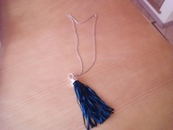 Oryginalny wisior na długim " złotym " łańcuszku !!