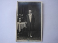 Neisse / Nysa - stare zdjęcie - kobieta, wazon