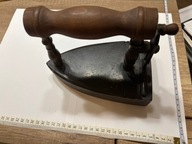 stare żelazko na duszę XIX w. komplet z duszą, bardzo ładny stan, sprawne