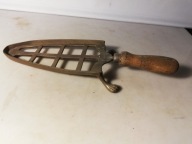 STARA PODSTAWKA POD ŻELAZKO - MOSIĄDZ