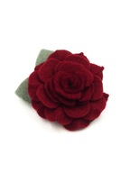 Momilio handmade Spinka do włosów kwiatek Camelia dark red