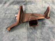 JAGUAR F-PACE ŚLIZG ZDERZAKA PRAWY PRZÓD HK8M17E950A