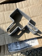 Obejma narożna do montażu paneli ogrodzeniowych