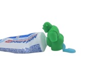 Nakładka na pastę do zębów Szrek. zielona