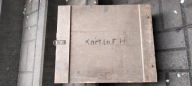 Oryginalna IIWS Niemiecka skrzynia drewniana z 1945 cala w farbie PIEKNA