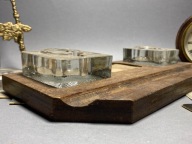 Zabytkowy przybornik na biurko. Lata 1890-1920r. Drewno + szkło.#780