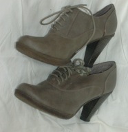 infilio ciekawe krotkie kozaki/ botki r 39