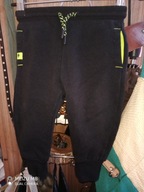 Spodnie dresowe reserved rozmiar 74