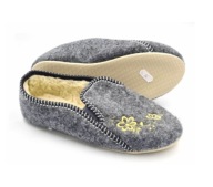 BAMBOSZE GÓRALSKIE DAMSKIE OCIEPLANE WEŁNIANE KAPCIE FILCOWE 39