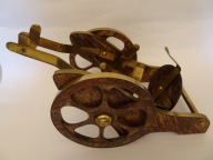 Stojak na butelkę armata, stojak do wina działo, PRL, vintage