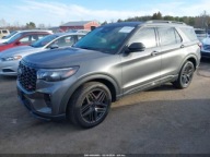 Ford Explorer 3.0 V6 400 KM, wersja ST, mala szkoda, polift, od ubezpiecza