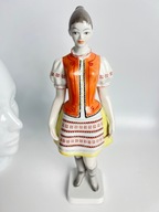 Hollohaza Piękna Kobieta na ludowo lata 60-te Węgry wysokość 30cm