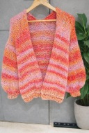 Ręcznie robiony kardigan – miękki, puszysty, cieniowany sweter oversize