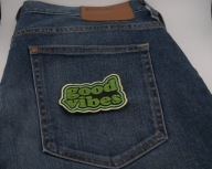 Naszywka Haftowana GOOD VIBES – 8,5 x 5 cm