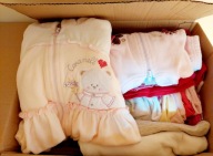 Paka paczka ubranek niemowlęcych dziewczęcych (bluza, body..) roz. 56-62