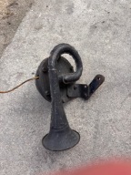 Bardzo stary klakson sygnał dzwiękowy trąbka Warszawa Wolga Pabieda PRL