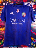 Koszulka meczowa z autografami drużyny Miedzi Legnica