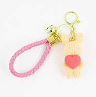 Brelok do torebki kluczy damski króliczek brzoskwiniowy różowe serce dzwon